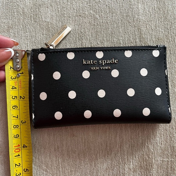 Kate Spade small slim bilfold wallet - Picture 7 of 8